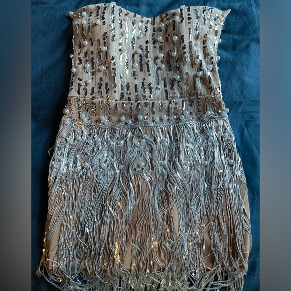 Bella Barnett Sorel Pearl Sequin Tassel Mini Dress-Size Medium - Picture 2 of 7